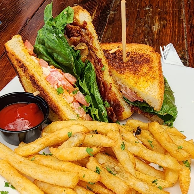 Images Revel Patio Grill