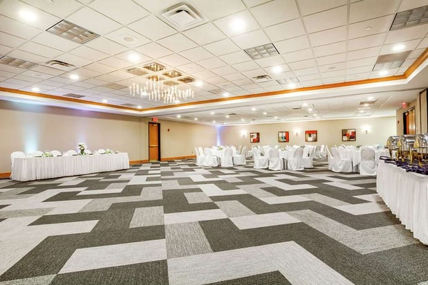 Images Hilton Garden Inn Louisville Airport