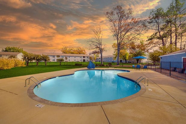 Images Cedar Run Apartments