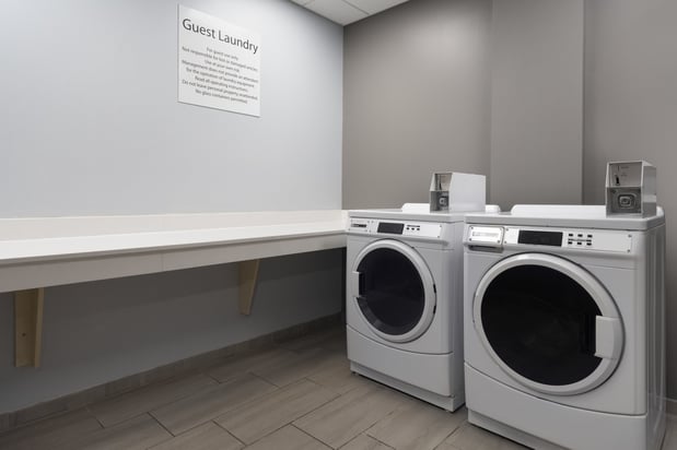 Images Holiday Inn Express & Suites Saginaw by IHG