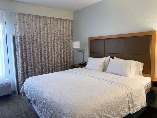 Images Hampton Inn Milford
