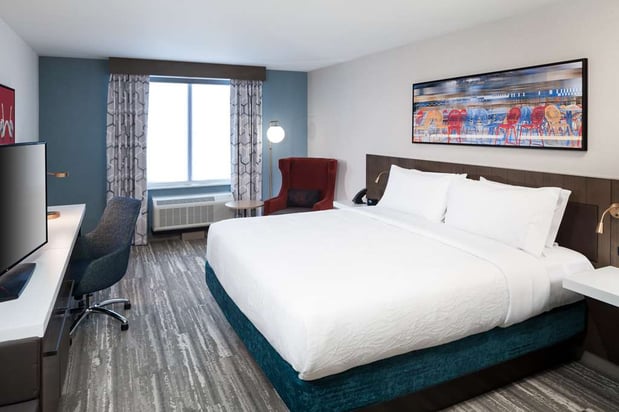 Images Hilton Garden Inn Madison Downtown