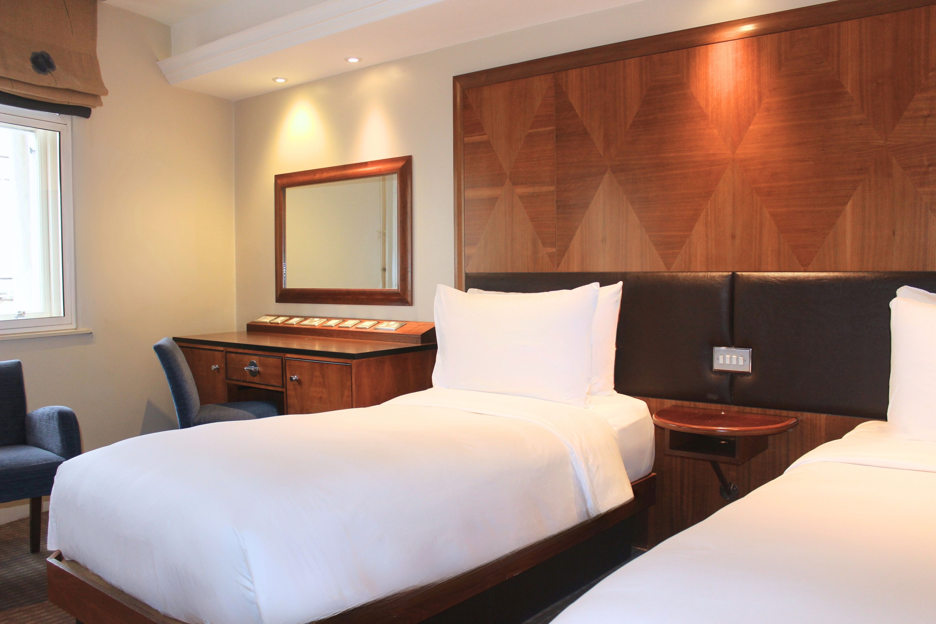 Radisson Blu Hotel, London Tottenham Court Road - Twin Room