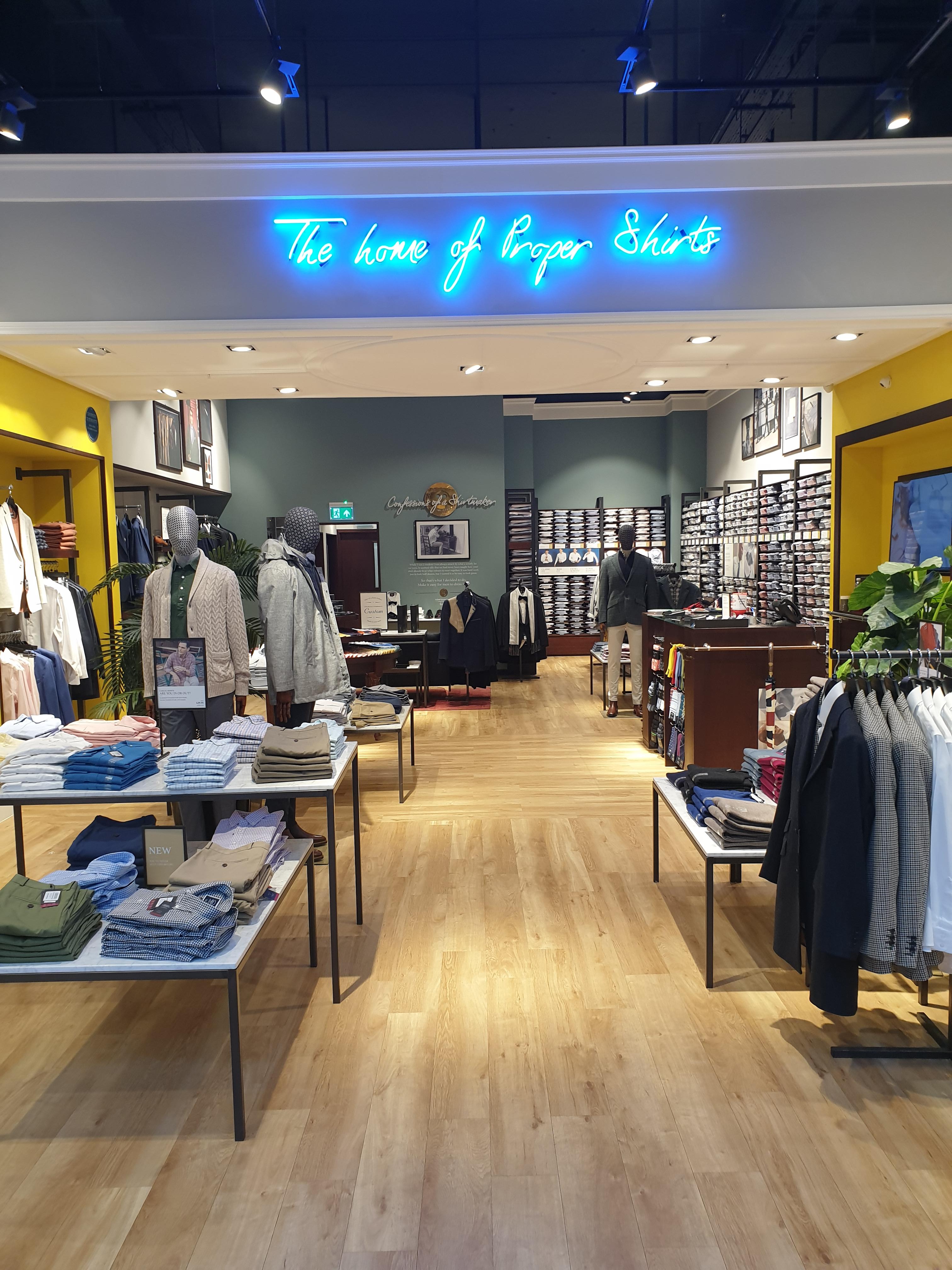 Charles Tyrwhitt Bracknell 01344 552000