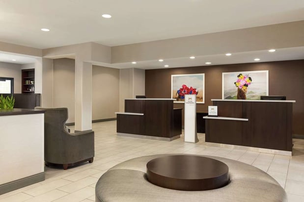 Images DoubleTree by Hilton Detroit Novi