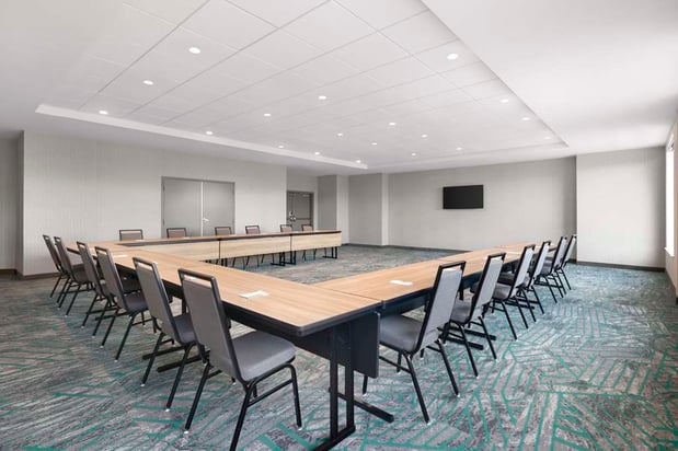 Images Home2 Suites by Hilton San Juan
