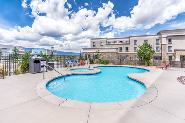Images Holiday Inn Express & Suites Colorado Springs Afa Northgate by IHG