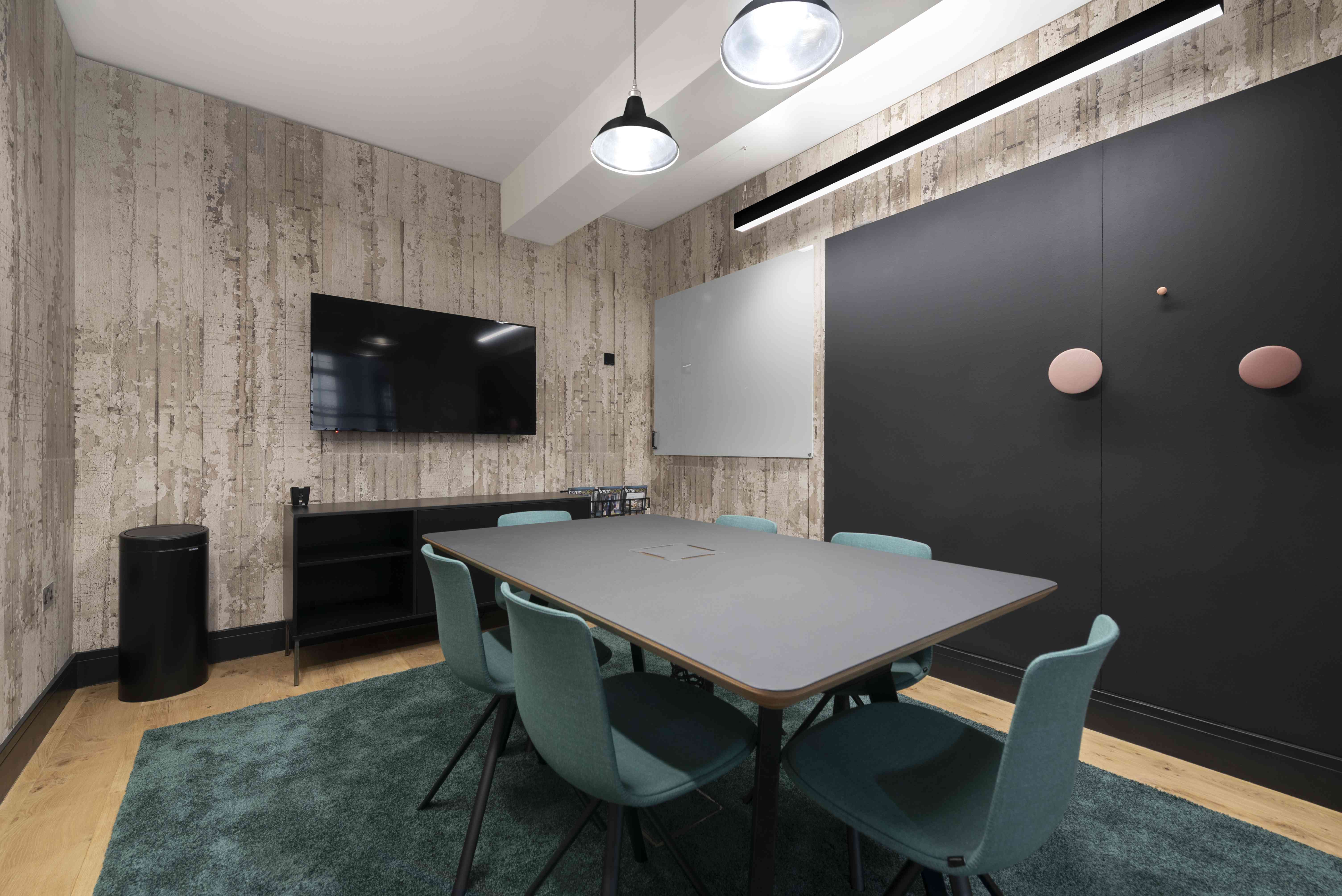 The Centro Buildings Meeting Room, meeting room hire Camden Workspace® | The Centro Buildings London 020 3733 3895