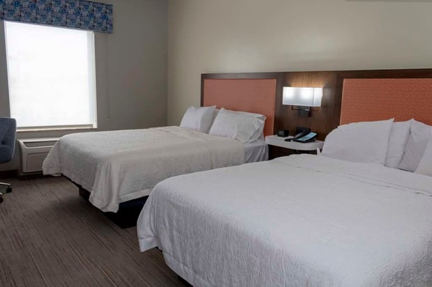Images Hampton Inn & Suites Riverton