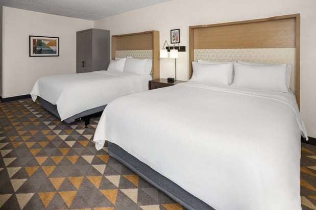 Images Holiday Inn Morgantown - Reading Area by IHG