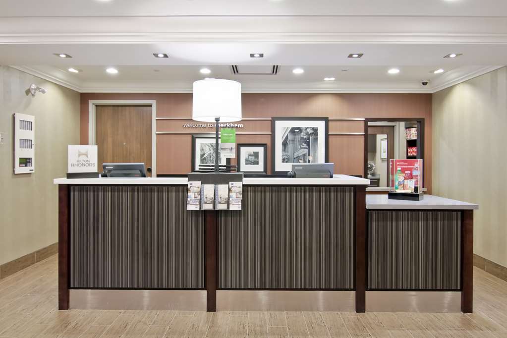 Reception Hampton Inn & Suites by Hilton Toronto Markham Markham (905)752-5600