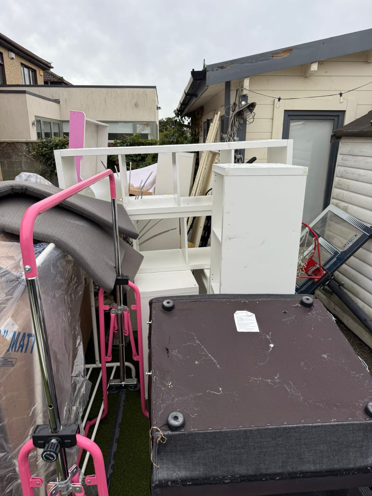 Residential Rubbish Removal, Commercial Waste Removal, Garden Waste Clearance, Construction & Renovation Waste Removal, Attic, Garage & Shed Clearance, Tree Removal & Green Waste Recycling