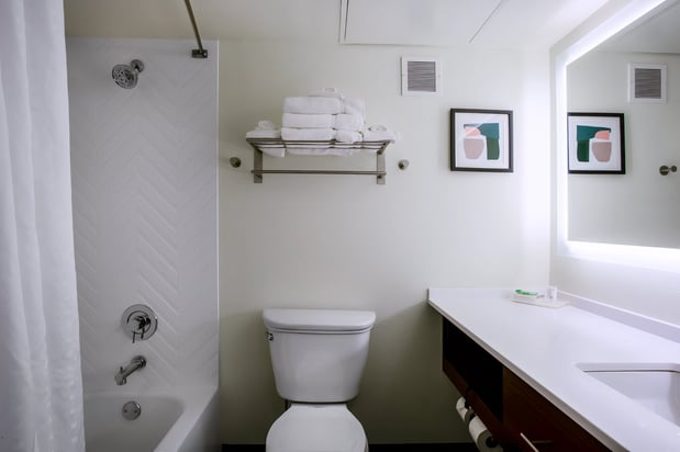 Images Holiday Inn Morgantown - Reading Area by IHG