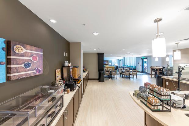 Images Staybridge Suites Naples - Marco Island by IHG