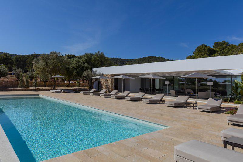 Foto de Rental Properties Ibiza - Alquiler casa vacaciones Ibiza