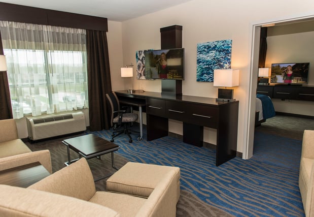 Images Holiday Inn Owensboro Riverfront by IHG