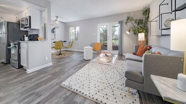 Images Liv at Winter Park Apartment Homes