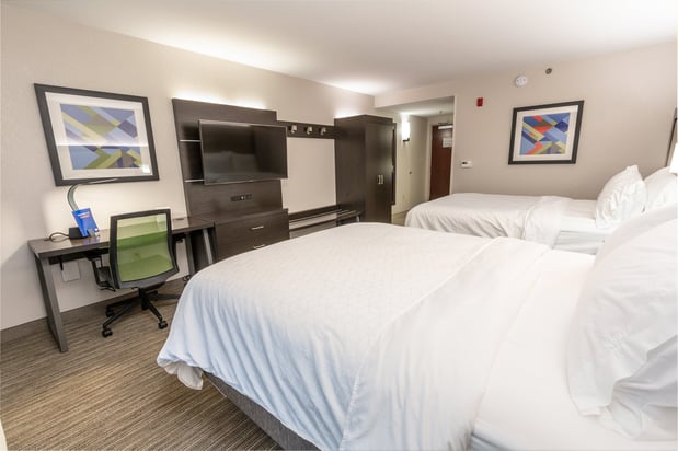 Images Holiday Inn Express & Suites Tupelo by IHG