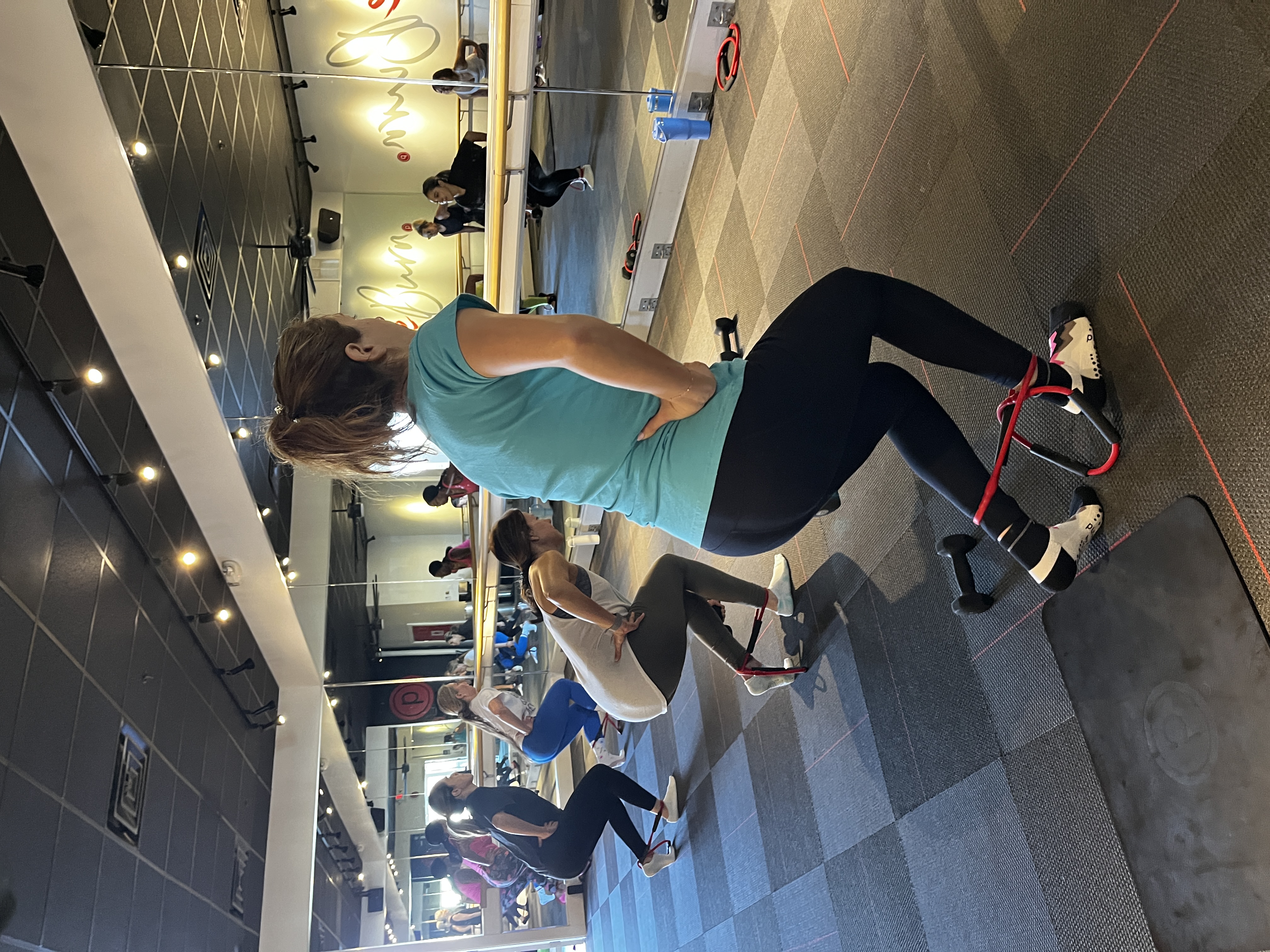 5 formats to choose from at Pure Barre Eastlake