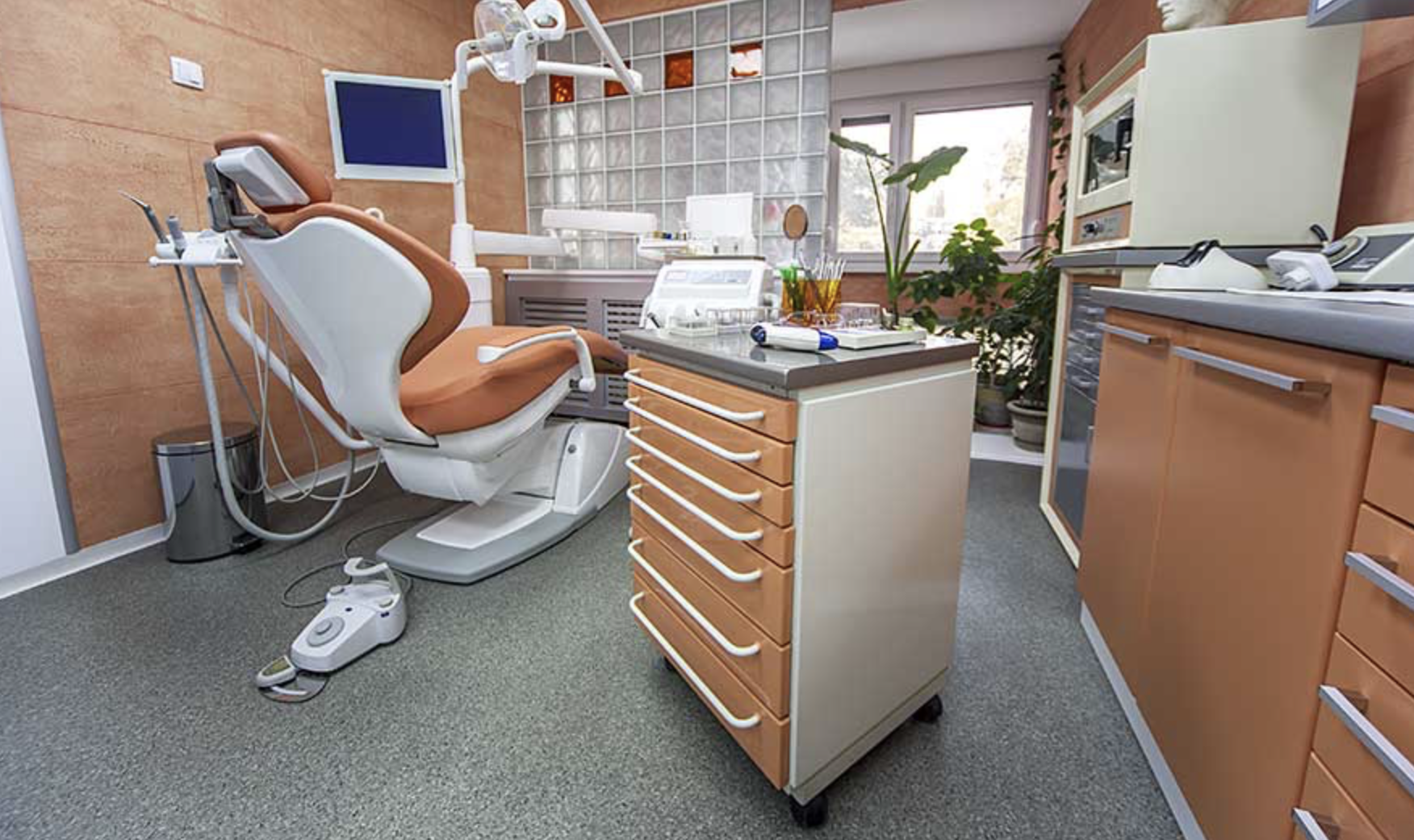 Dr. John M. Cherry: Dentist in Brandon, FL Dentist Dental Implants 