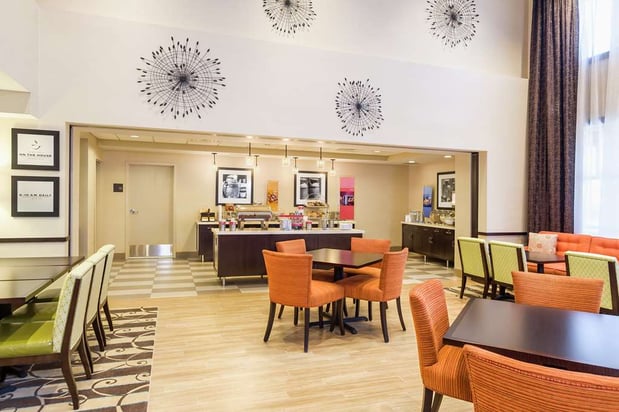 Images Hampton Inn & Suites San Bernardino