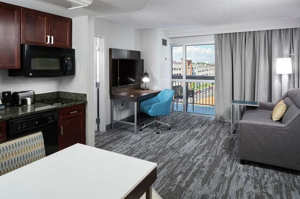 Images Hampton Inn & Suites Memphis-Beale Street