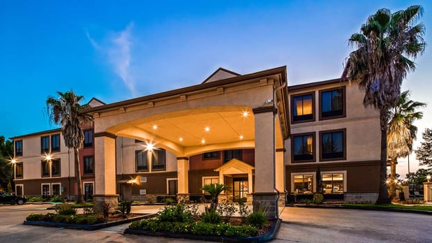 Images Best Western Plus North Houston Inn & Suites