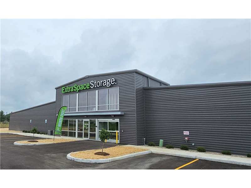 Beauty Image - Extra Space Storage at 221 Cedar Rd, Osceola, IN 46561