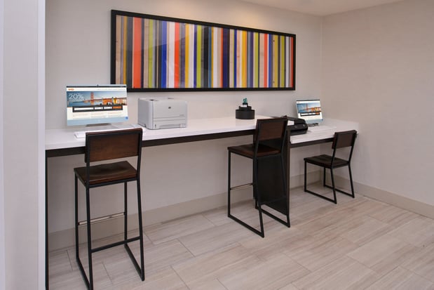 Images Holiday Inn Express Stockton Southeast by IHG