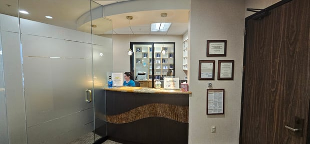 Images Manyak Dental Group