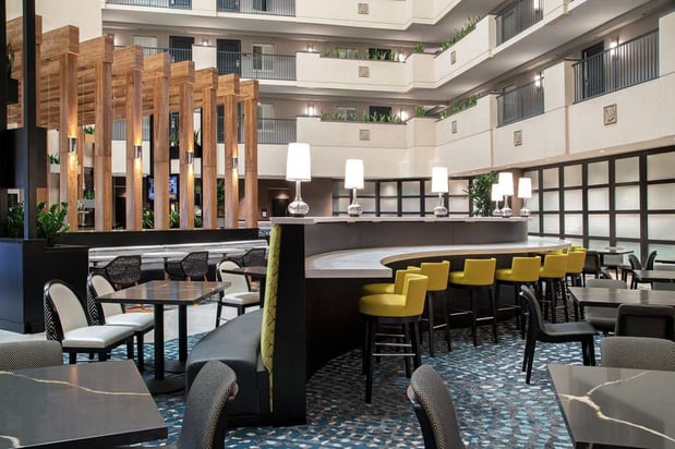 Images Embassy Suites by Hilton Orlando Airport