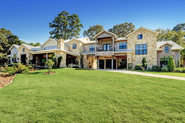 Images Picklo Homes - Custom Home Builder
