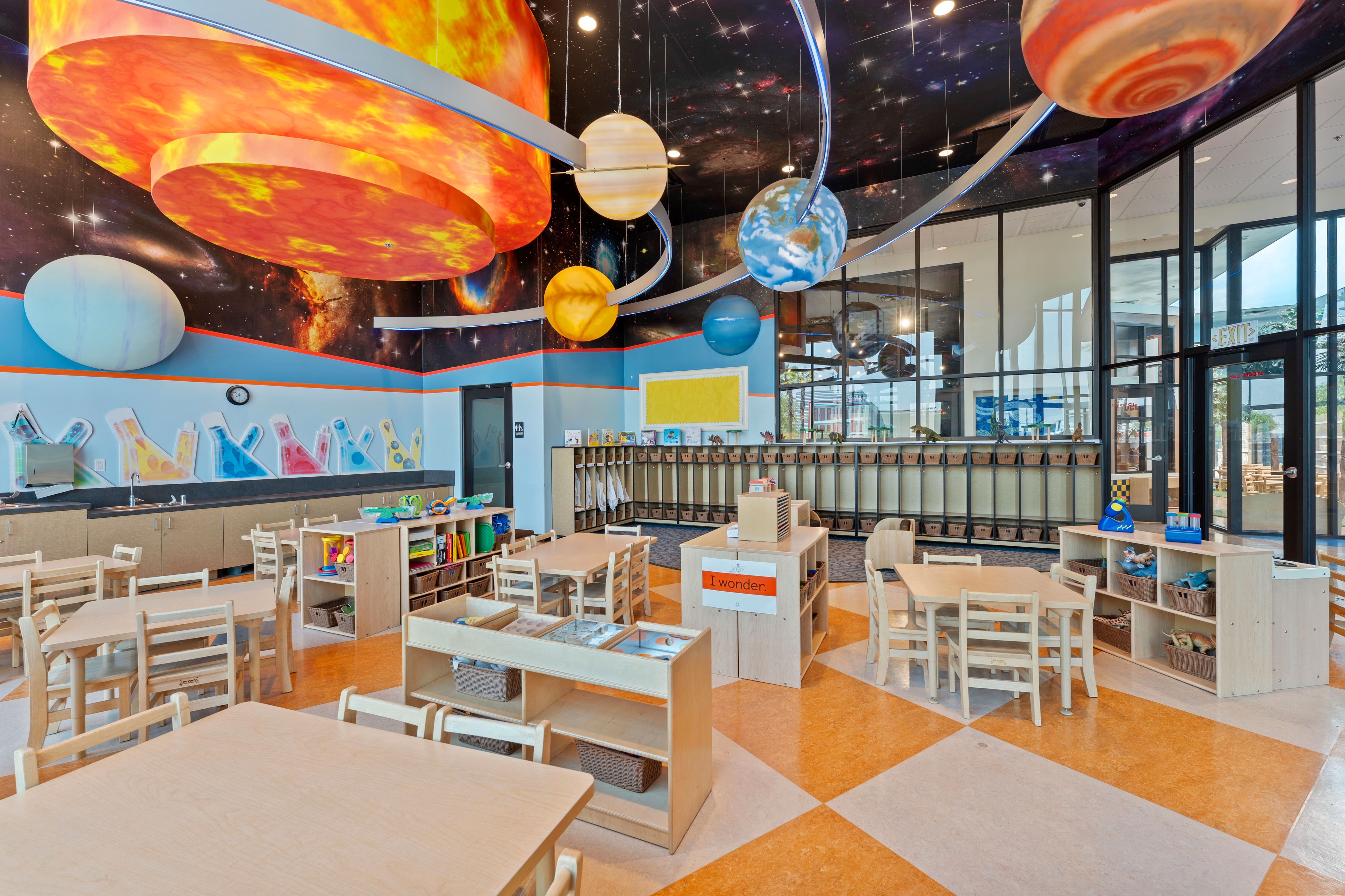 Cre`me de la Cre`me School of Gilbert Image