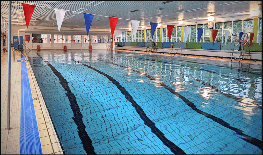 Images Taunton Pool