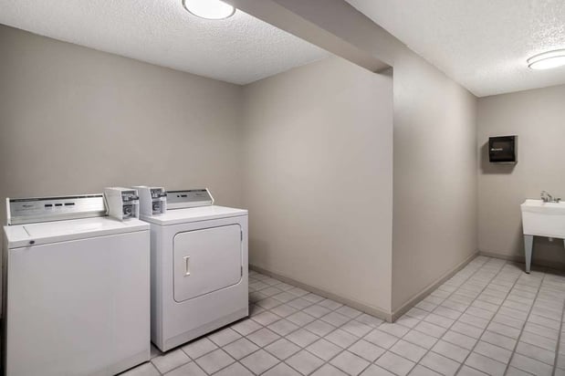 Images SureStay by Best Western Grants