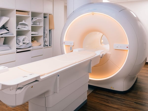 MRT-Gerät in der radiologischen Privatpraxis Dr. med. Michael Ho in Münster