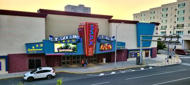 Images R/C Reading Movies 11 & IMAX