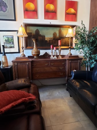 Images J and B Furniture Consignments