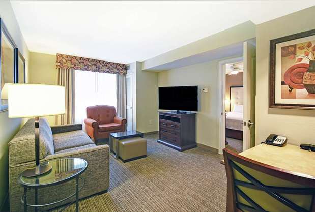 Images Homewood Suites by Hilton Denver International Airport