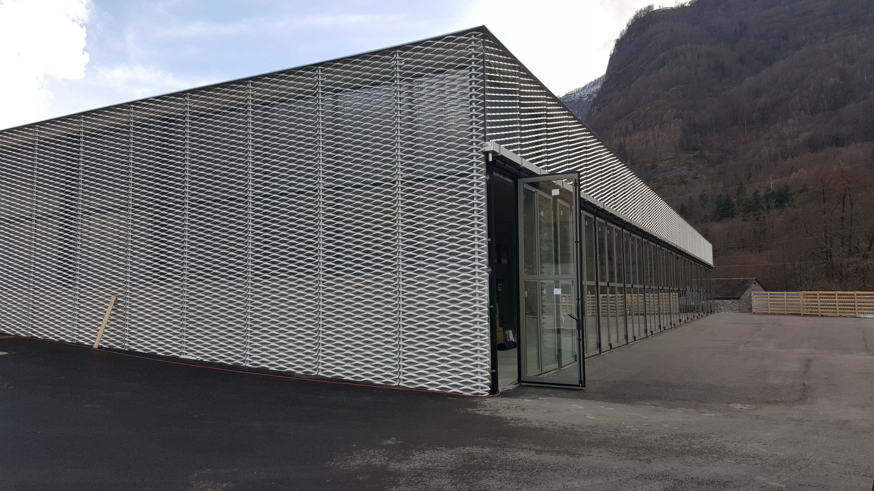 Bilder MCM Mondada Costruzioni Metalliche