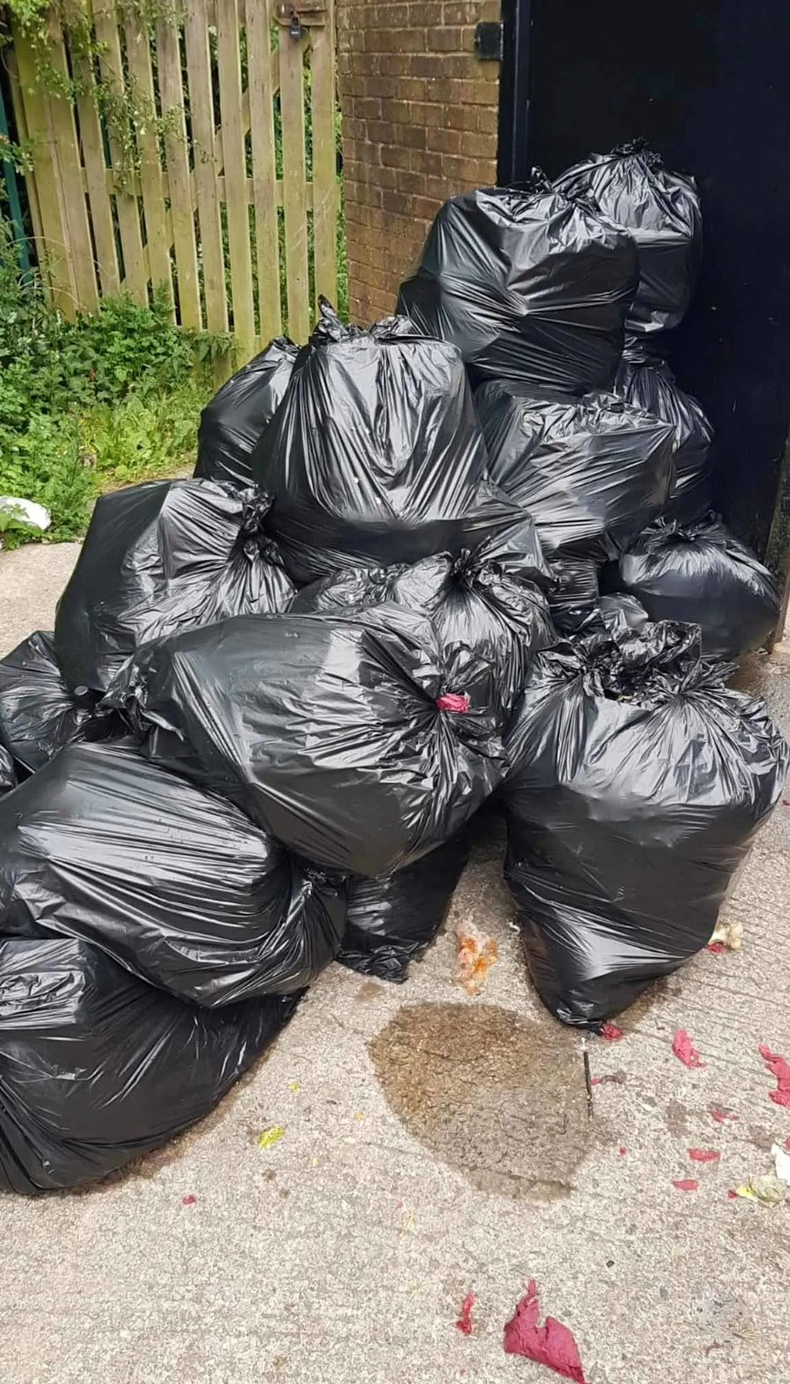 Images Cadman Rubbish Removals Ltd