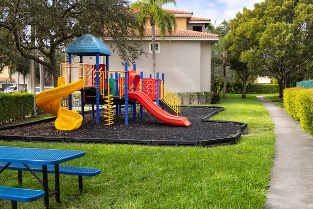 Images Camden Doral Apartments