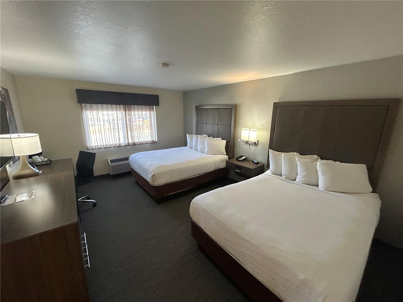 Double Queen Room