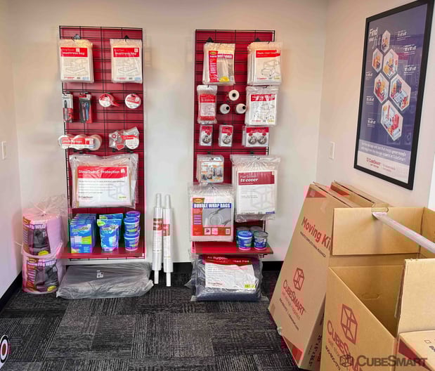 Images CubeSmart Self Storage