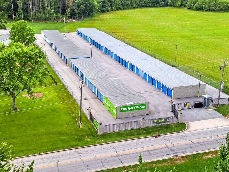 Alternate Beauty Image - Storage Express at 1912 N Section St, Sullivan, IN 47882