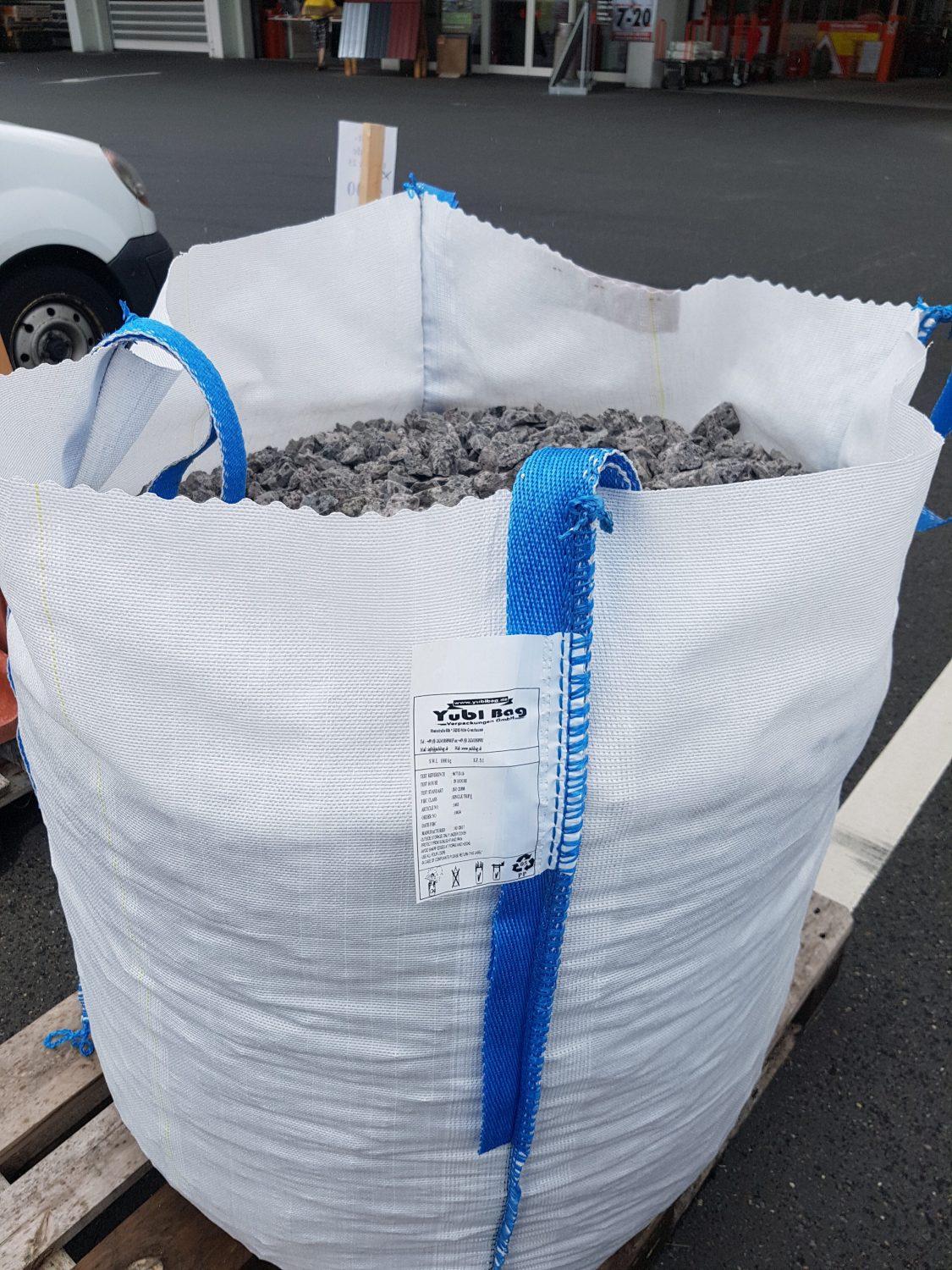 Yubi Bag Verpackungen GmbH, Am Limes 1 in Hillscheid