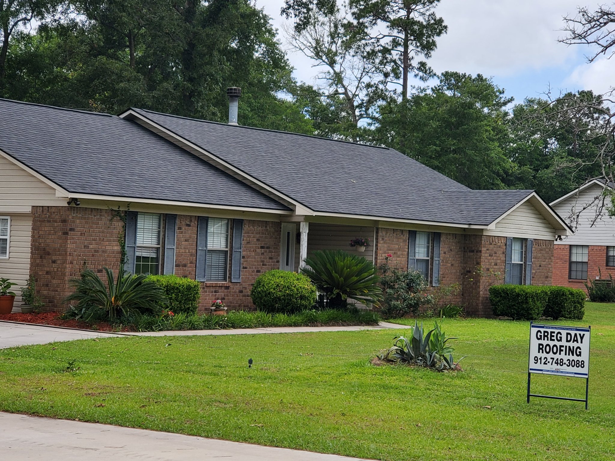 Greg Day Roofing Inc Image