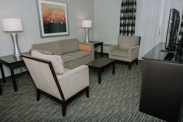 Images DoubleTree by Hilton Hotel Detroit - Dearborn