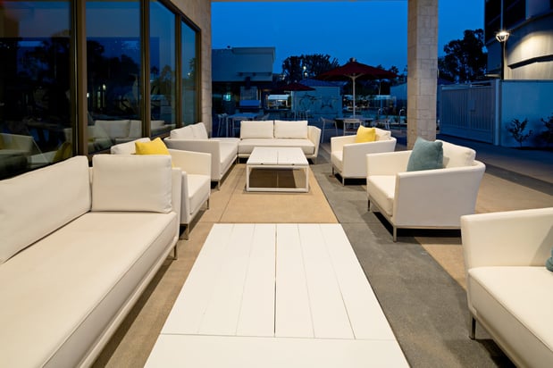 Images Holiday Inn Long Beach Airport by IHG