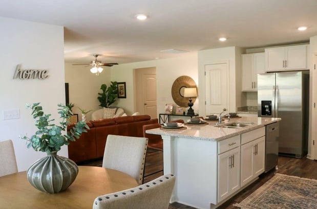 Images Oak Tree - Homes for Rent
